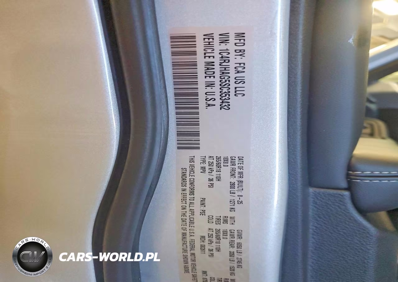 2025 Jeep Grand Cherokee Laredo VIN:1C4RJHAG5SC353432 - 13