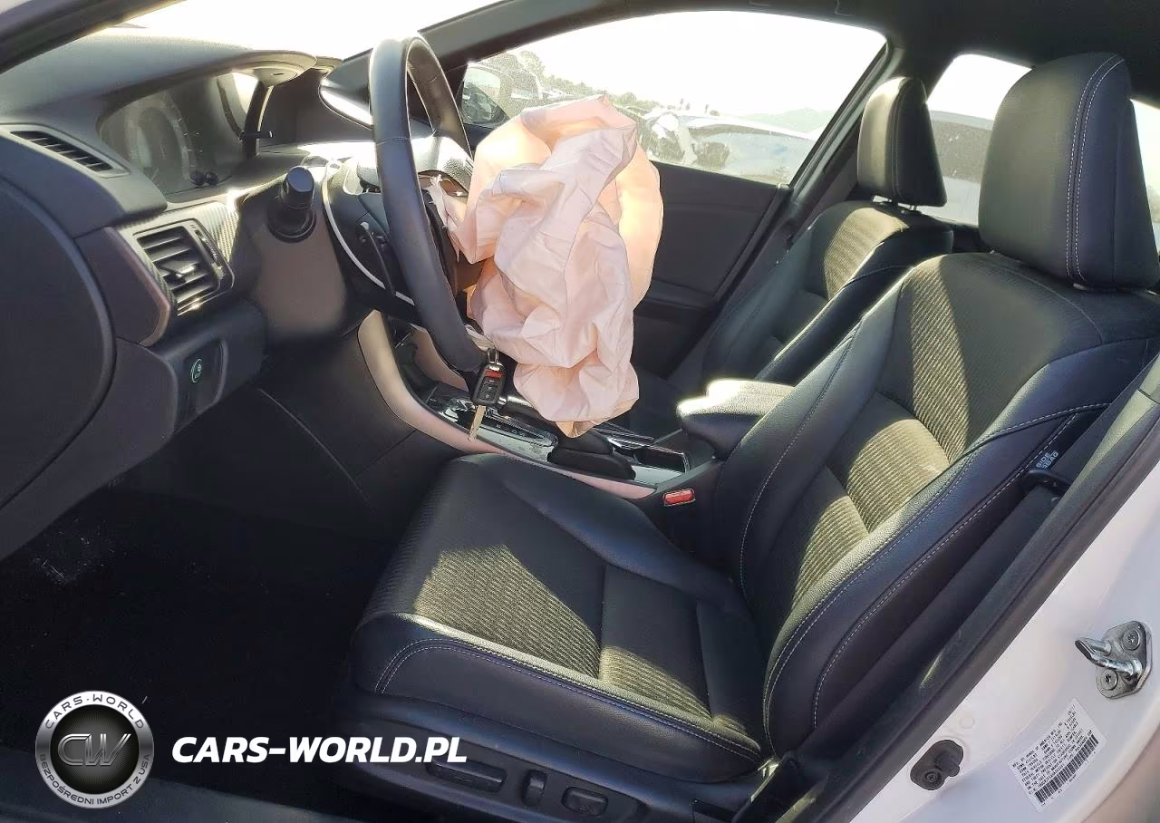 2017 Honda Accord Sport VIN:1HGCR2F5XHA300041 - 7