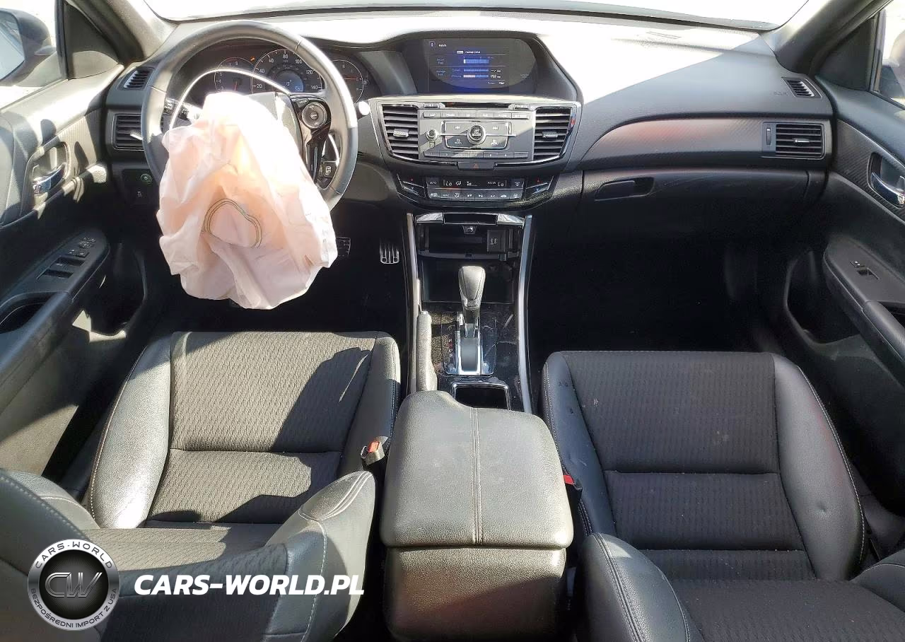 2017 Honda Accord Sport VIN:1HGCR2F5XHA300041 - 8