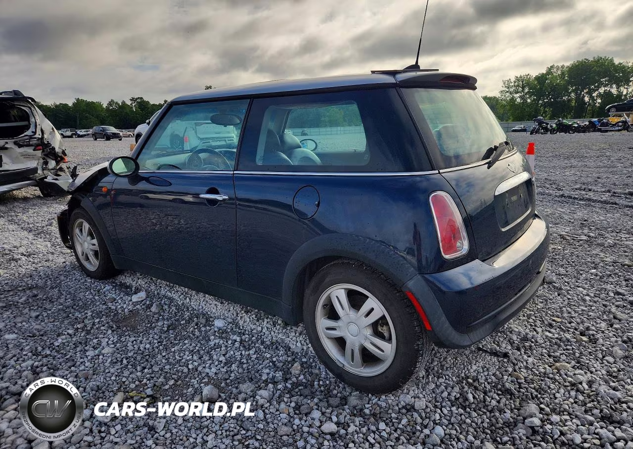 2006 Mini Cooper VIN:WMWRC33556TJ75954 - 2