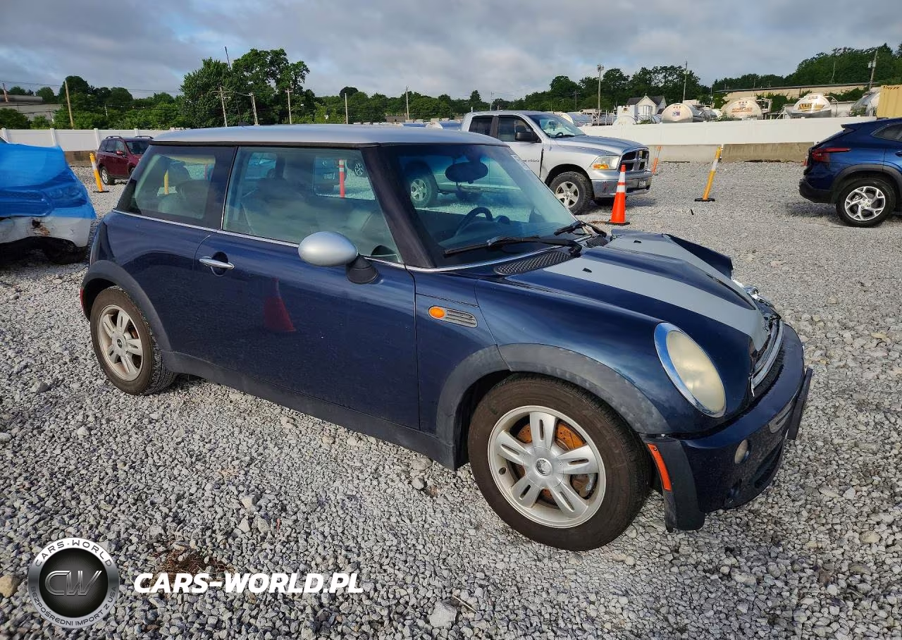 2006 Mini Cooper VIN:WMWRC33556TJ75954 - 4