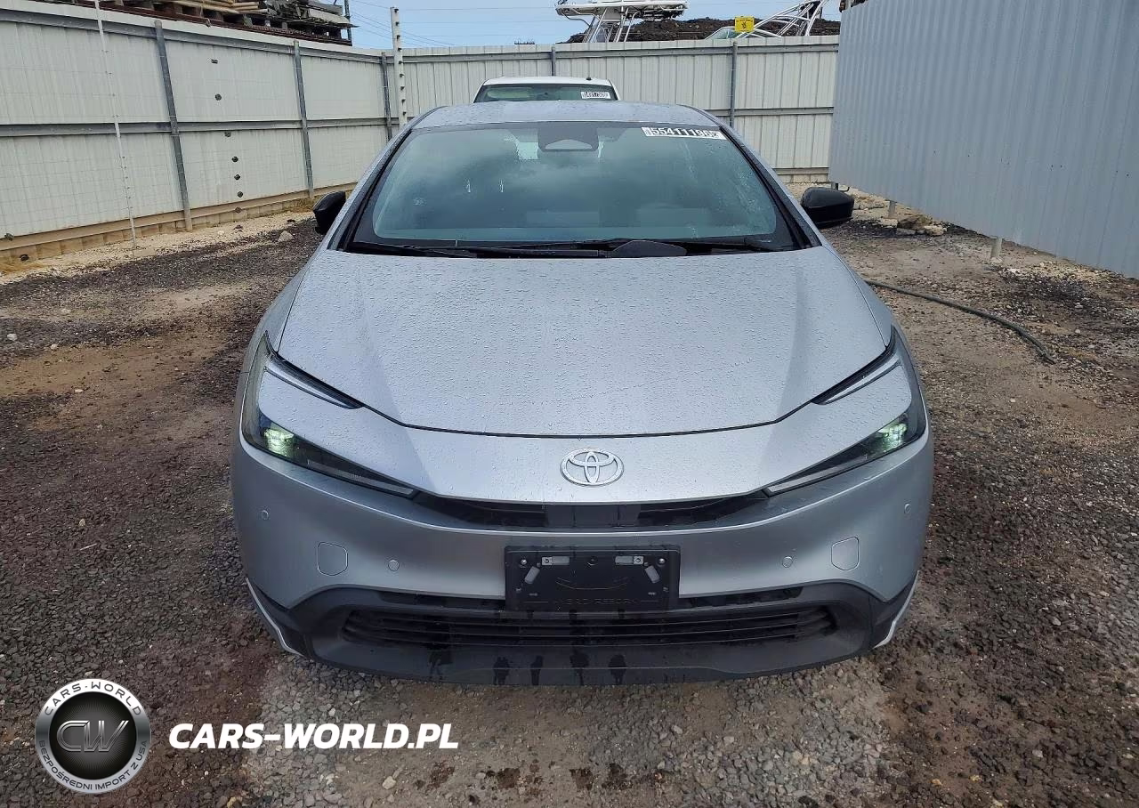 2026 Toyota Prius Le VIN:JTDACAAU6T3075422 - 5