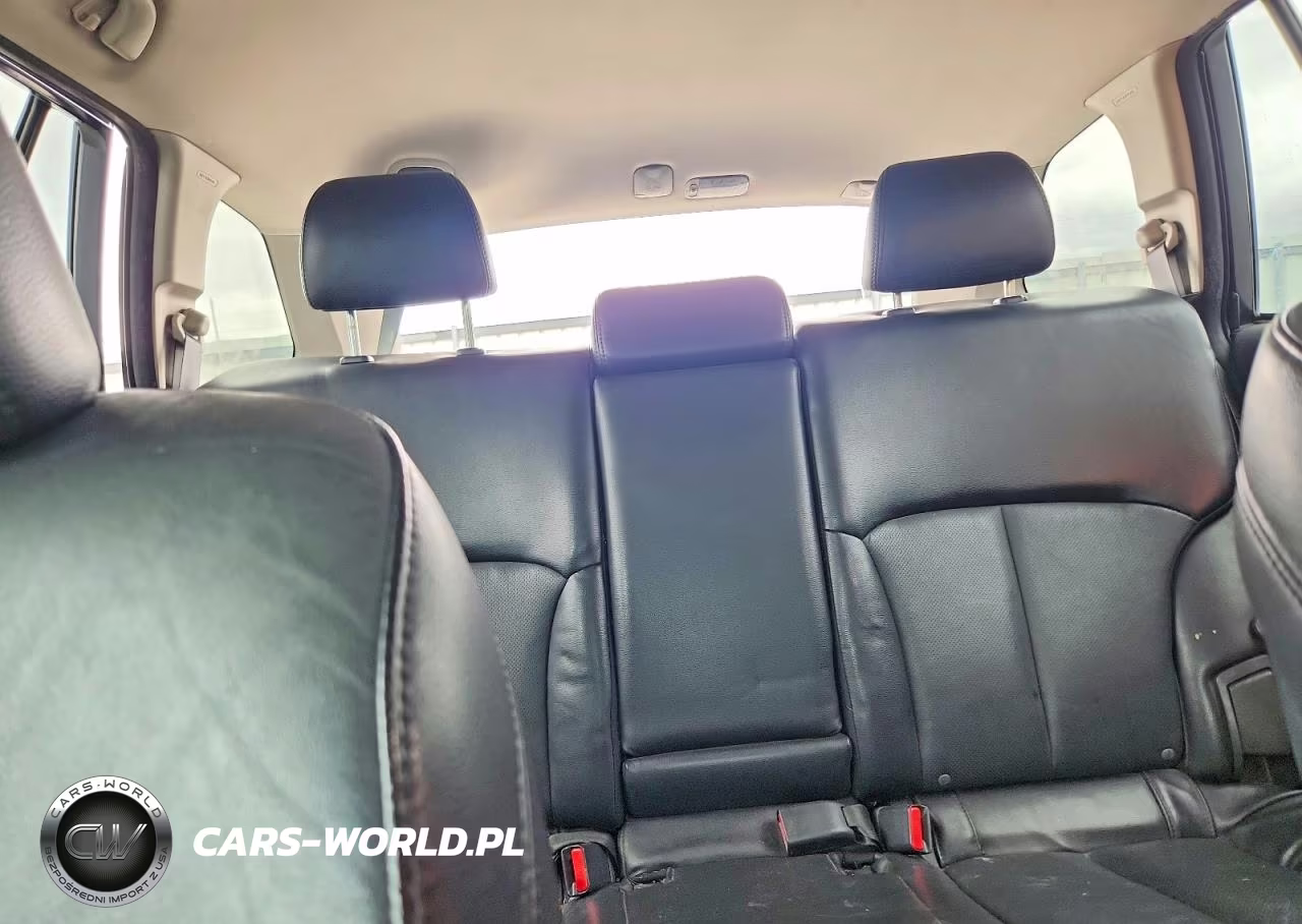 2010 Subaru Outback 2.5I Limited VIN:4S4BRBKC6A3354120 - 10