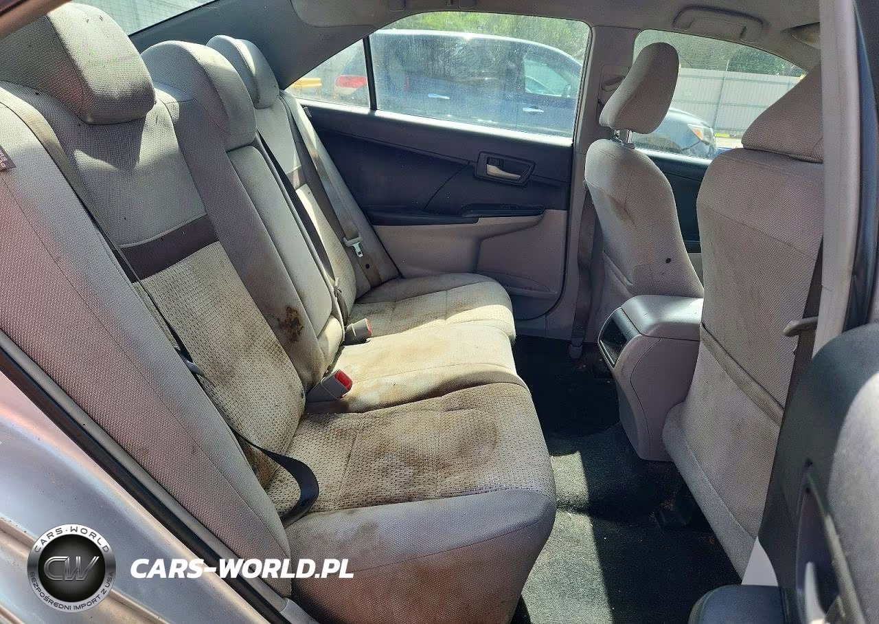 2014 Toyota Camry L VIN:4T1BF1FK1EU811016 - 10