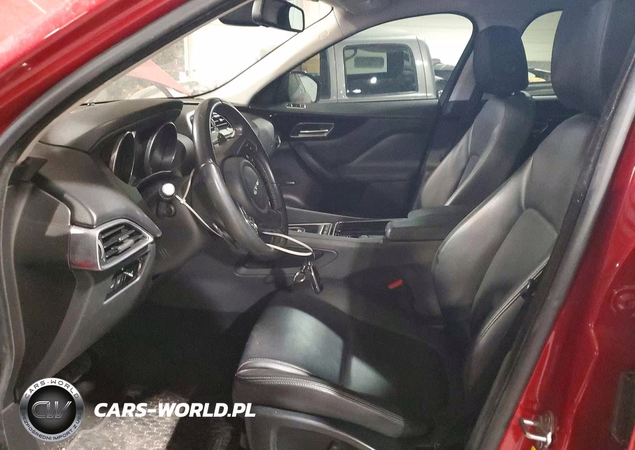 2018 Jaguar F-Pace Premium VIN:SADCJ2FX6JA265399 - 7