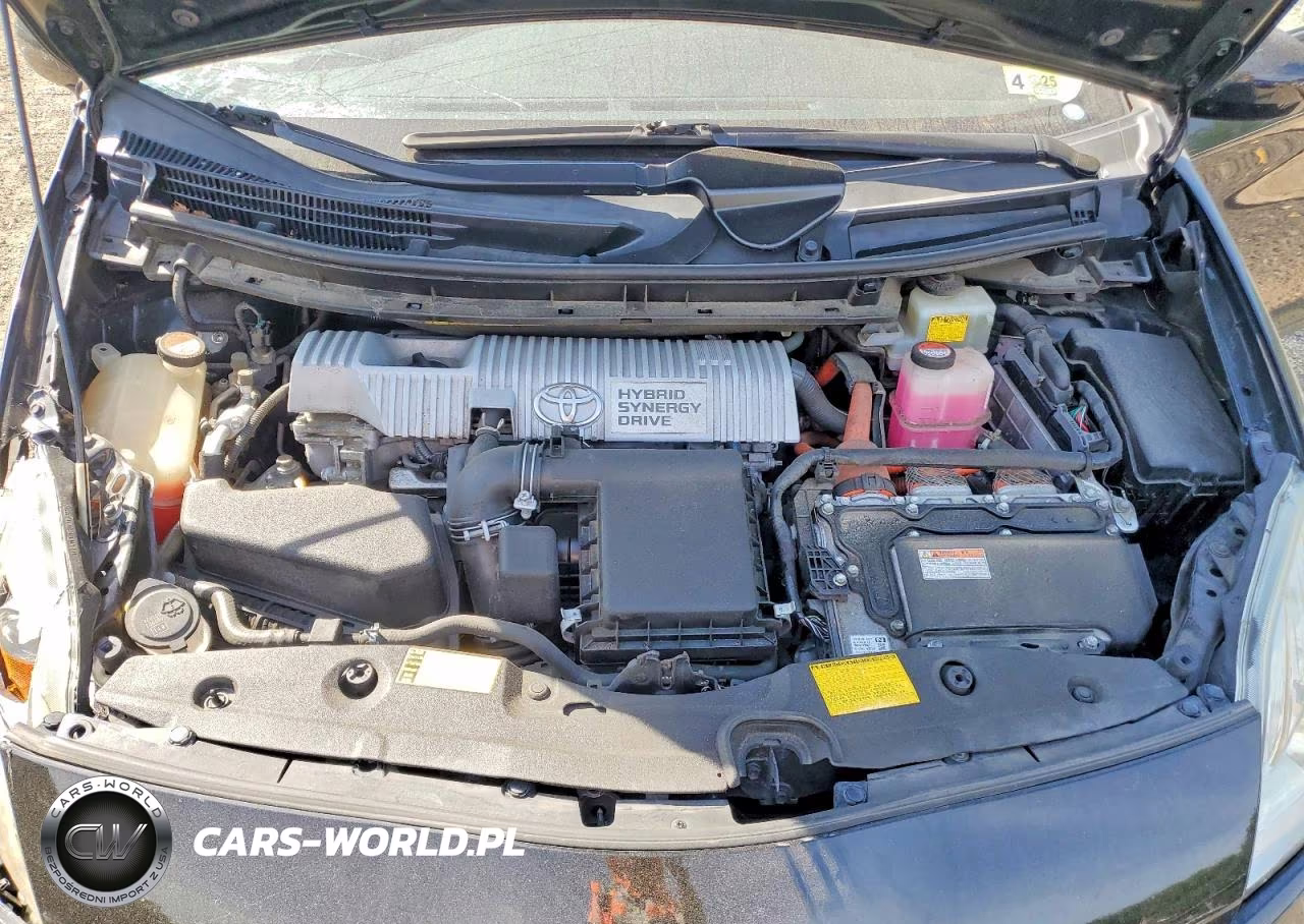 2014 Toyota Prius Two VIN:JTDKN3DU6E0381241 - 11