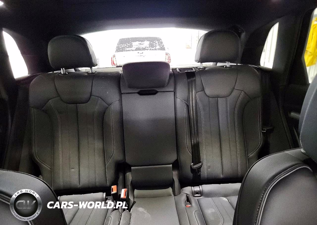 2024 Audi Q5 Premium 45 VIN:WA1GAAFY8R2114757 - 10