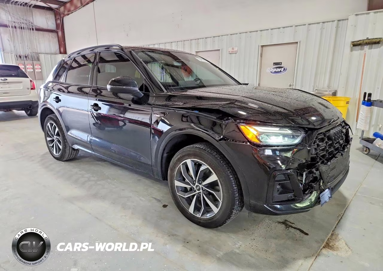 2024 Audi Q5 Premium 45 VIN:WA1GAAFY8R2114757 - 4
