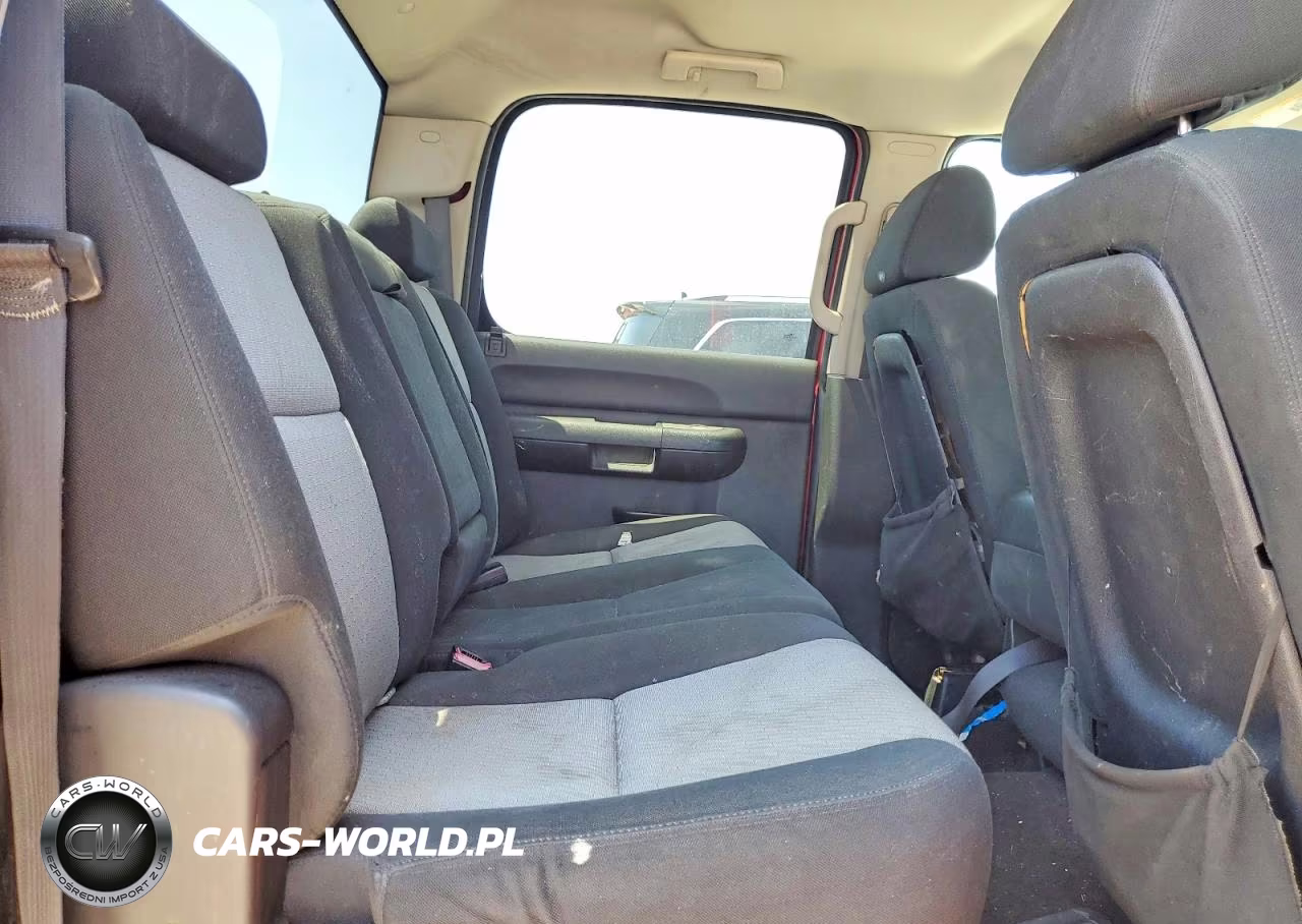 2008 Chevrolet Silverado C1500 VIN:2GCEC13C781304158 - 10