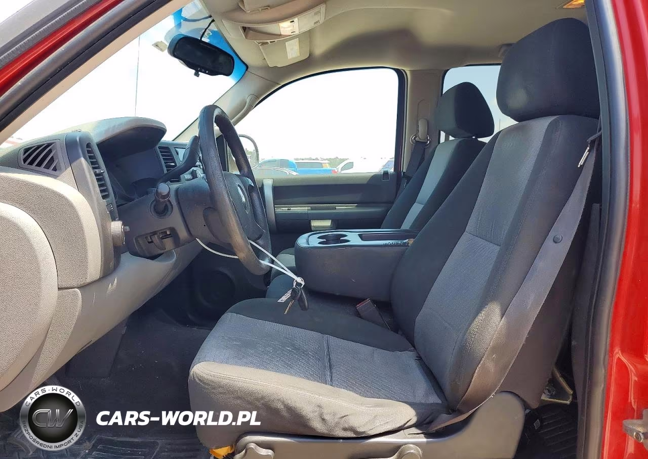 2008 Chevrolet Silverado C1500 VIN:2GCEC13C781304158 - 7
