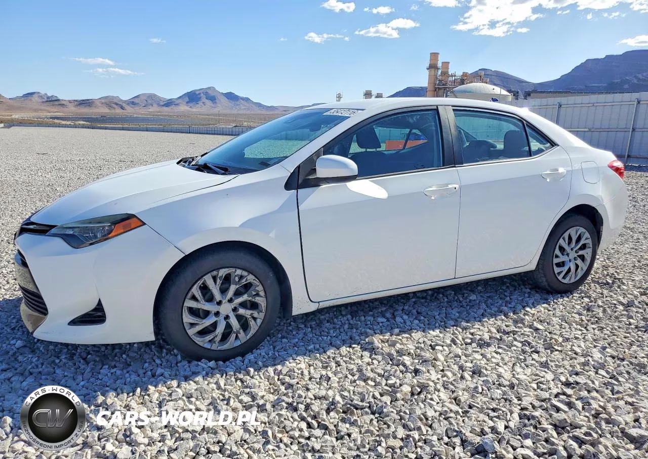 2018 Toyota Corolla Le – zdjęcie 1 z 12