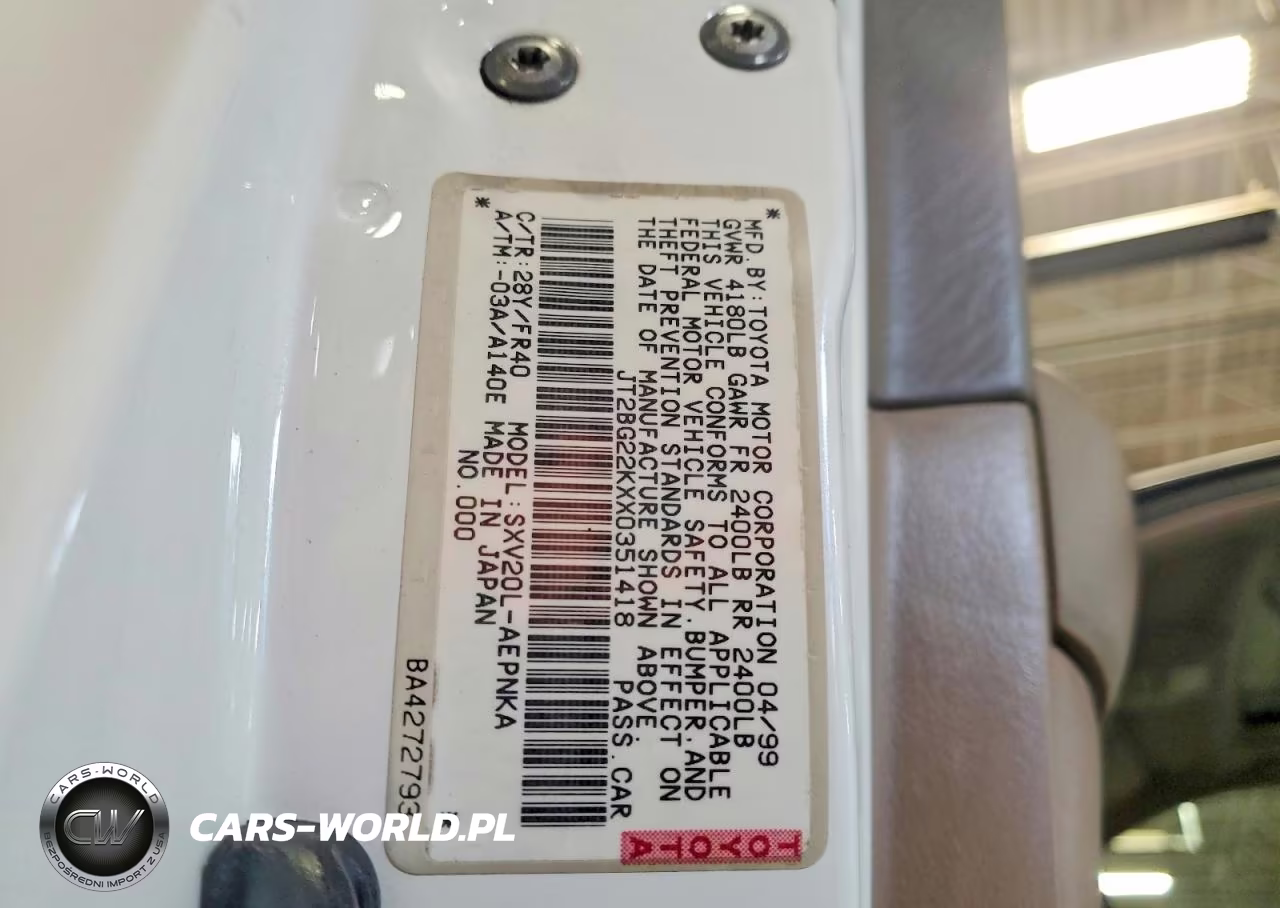 1999 Toyota Camry Le VIN:JT2BG22KXX0351418 - 12