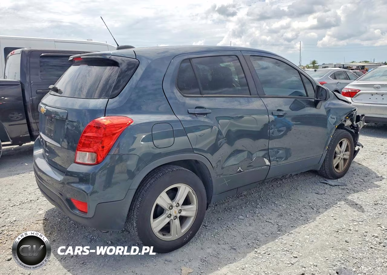 2021 Chevrolet Trax Ls VIN:KL7CJKSB1MB349163 - 3