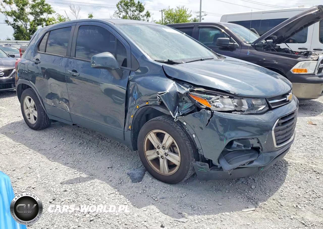 2021 Chevrolet Trax Ls VIN:KL7CJKSB1MB349163 - 4