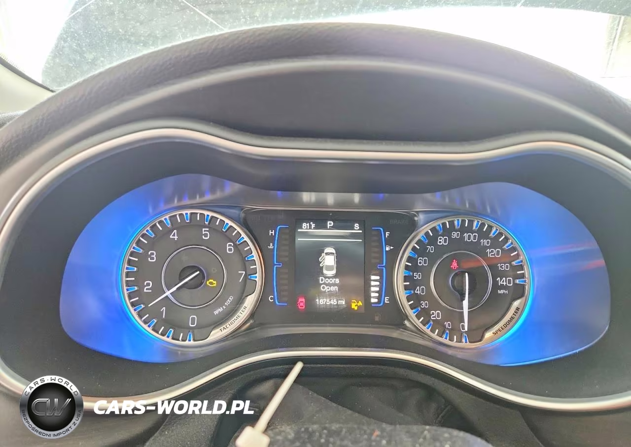 2015 Chrysler 200 Limited VIN:1C3CCCAB2FN755642 - 9
