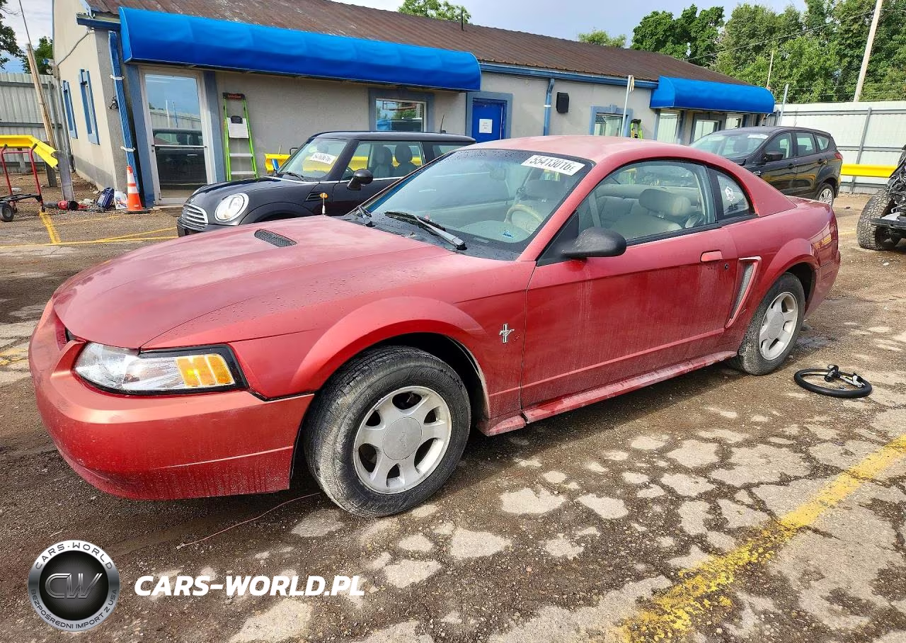 2000 Ford Mustang