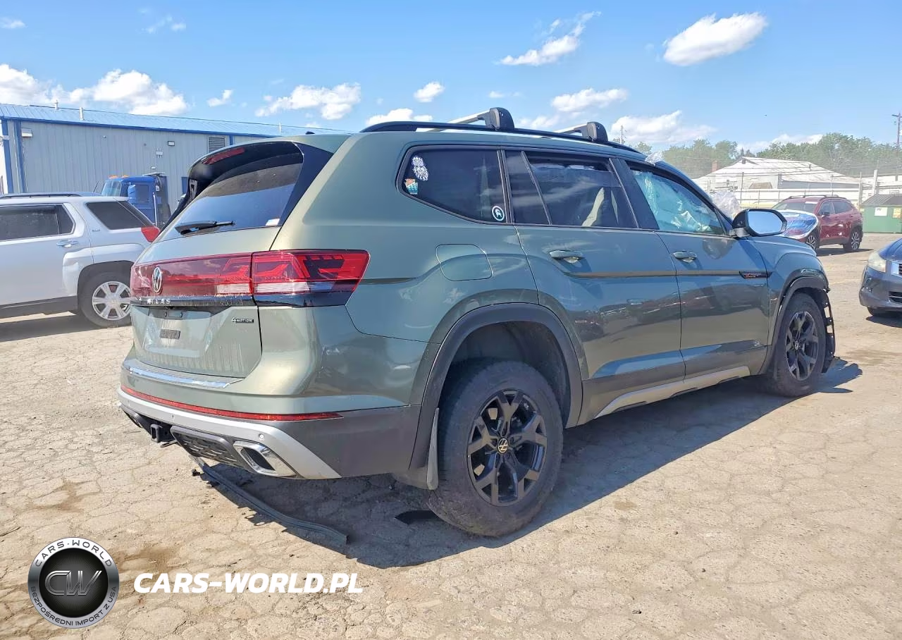 2024 Volkswagen Atlas Peak Edition Se VIN:1V2CR2CA2RC546182 - 3
