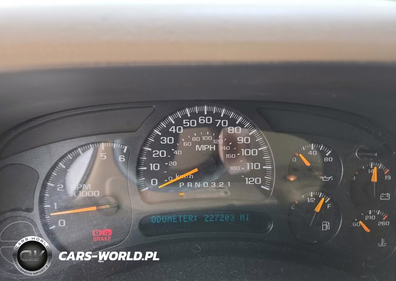 2006 GMC New Sierra K1500 VIN:2GTEK13T661252361 - 9