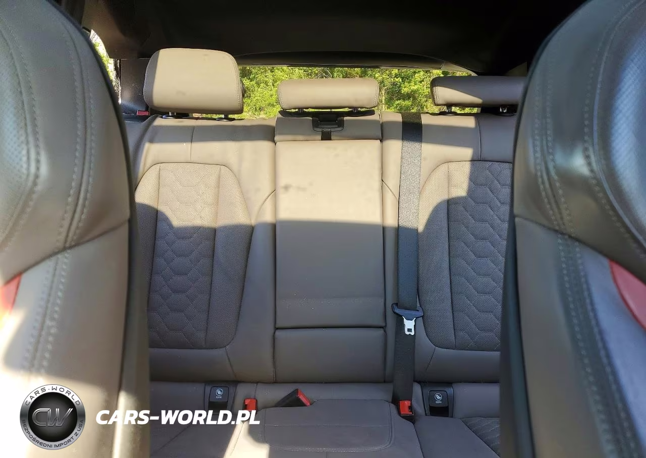 2020 BMW X3 M Competition VIN:5YMTS0C0XL9B76275 - 10