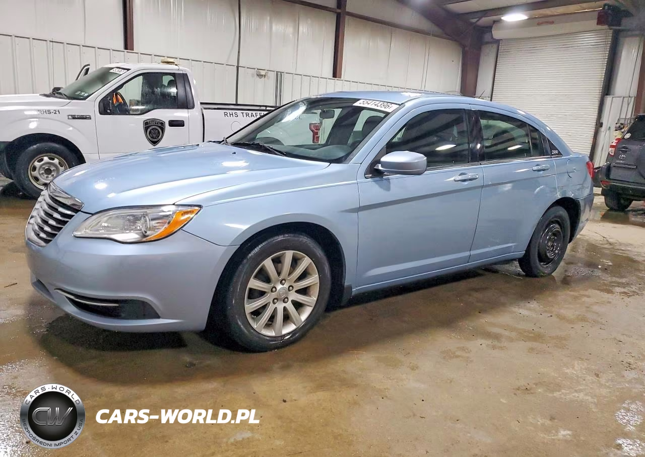 2012 Chrysler 200 Touring