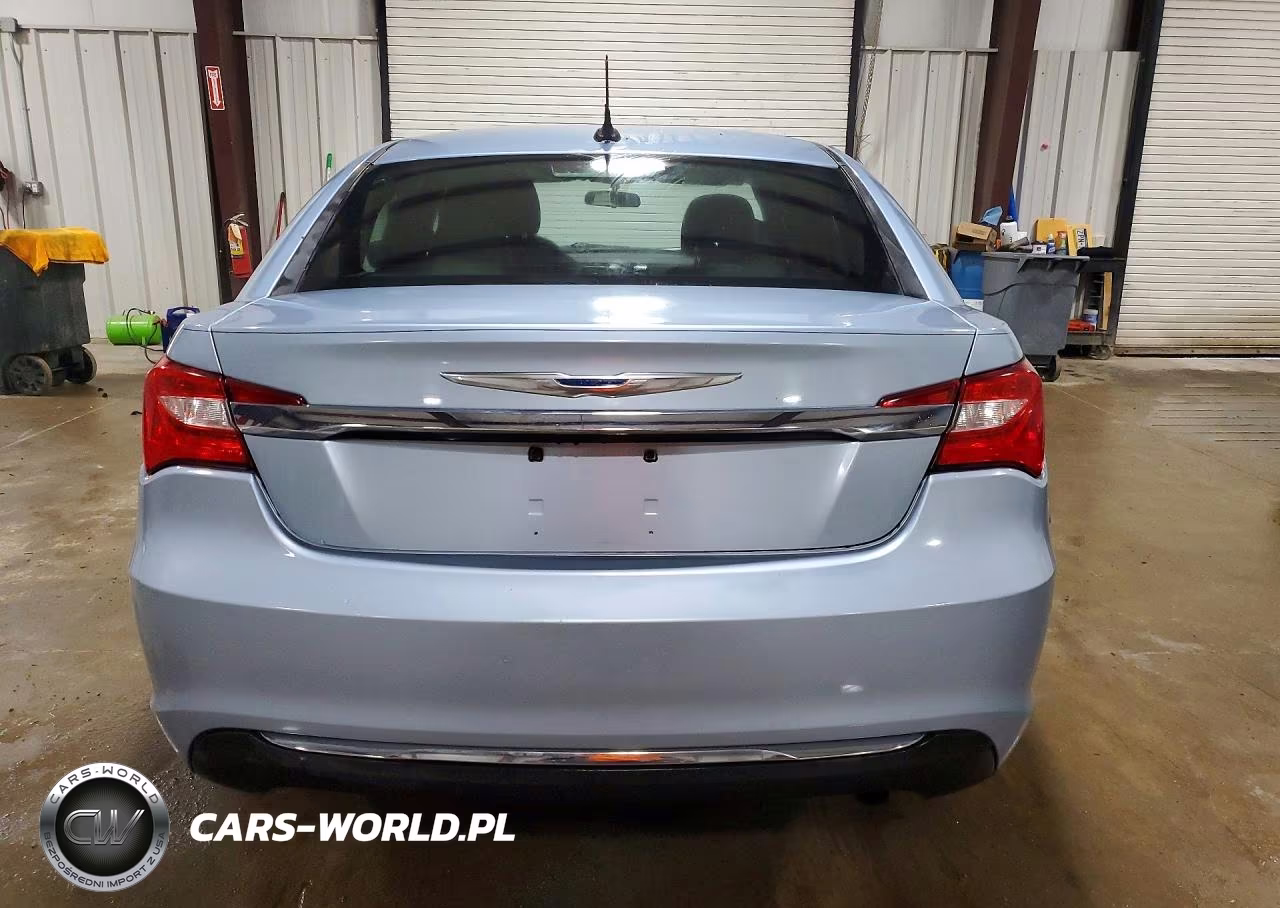 2012 Chrysler 200 Touring VIN:1C3CCBBB6CN144405 - 6