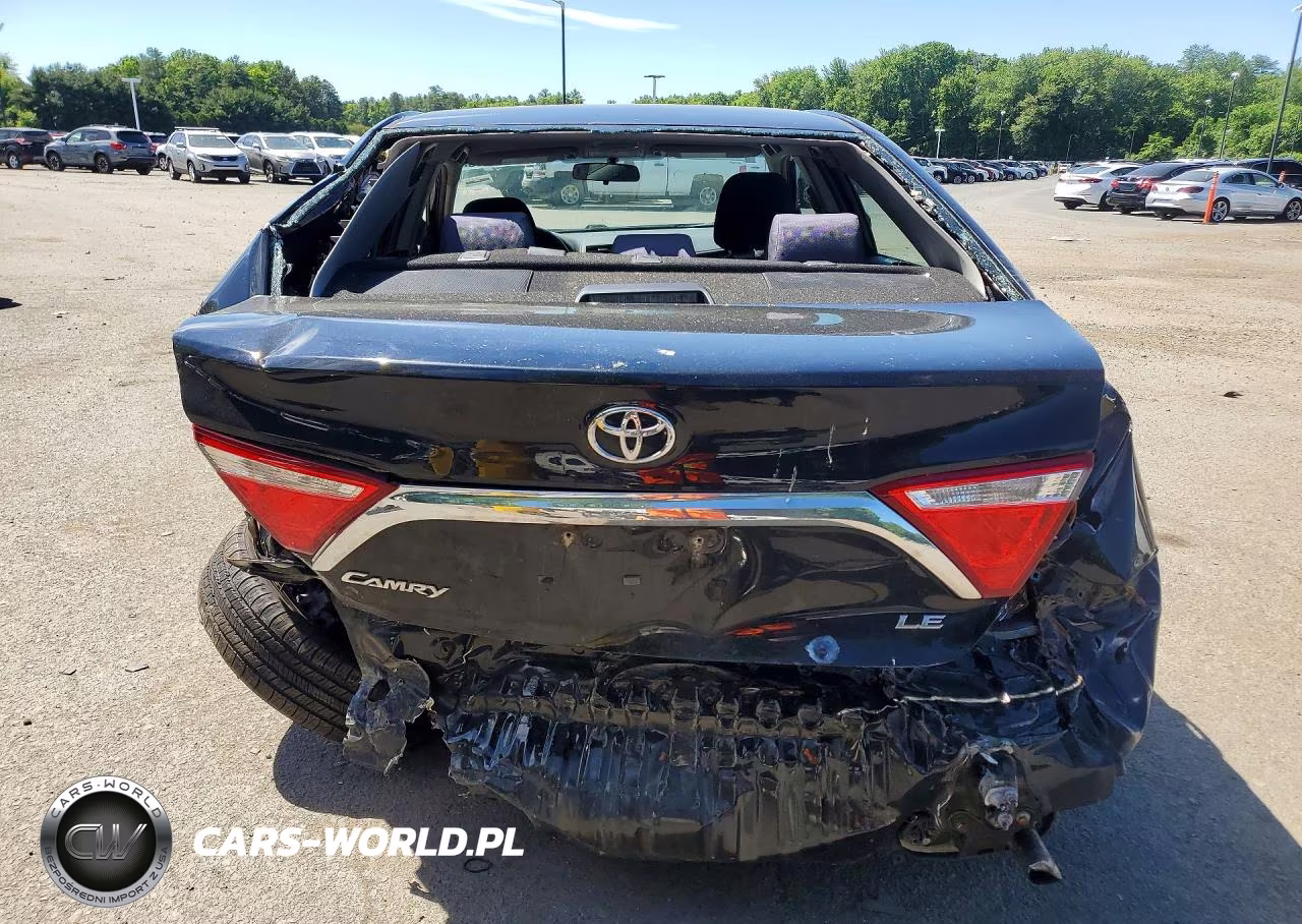 2017 Toyota Camry Le VIN:4T1BF1FK0HU769930 - 6