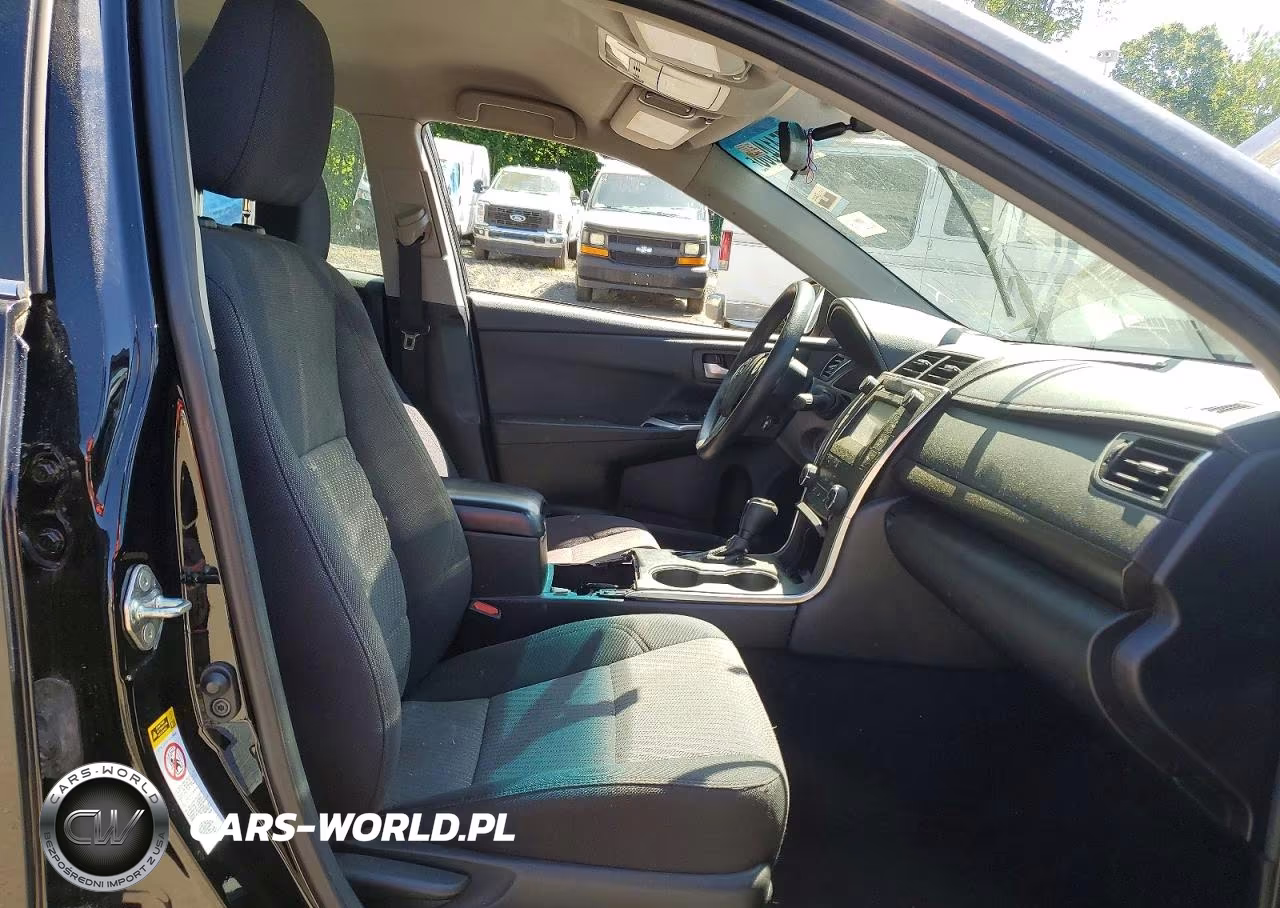 2017 Toyota Camry Le VIN:4T1BF1FK0HU769930 - 7