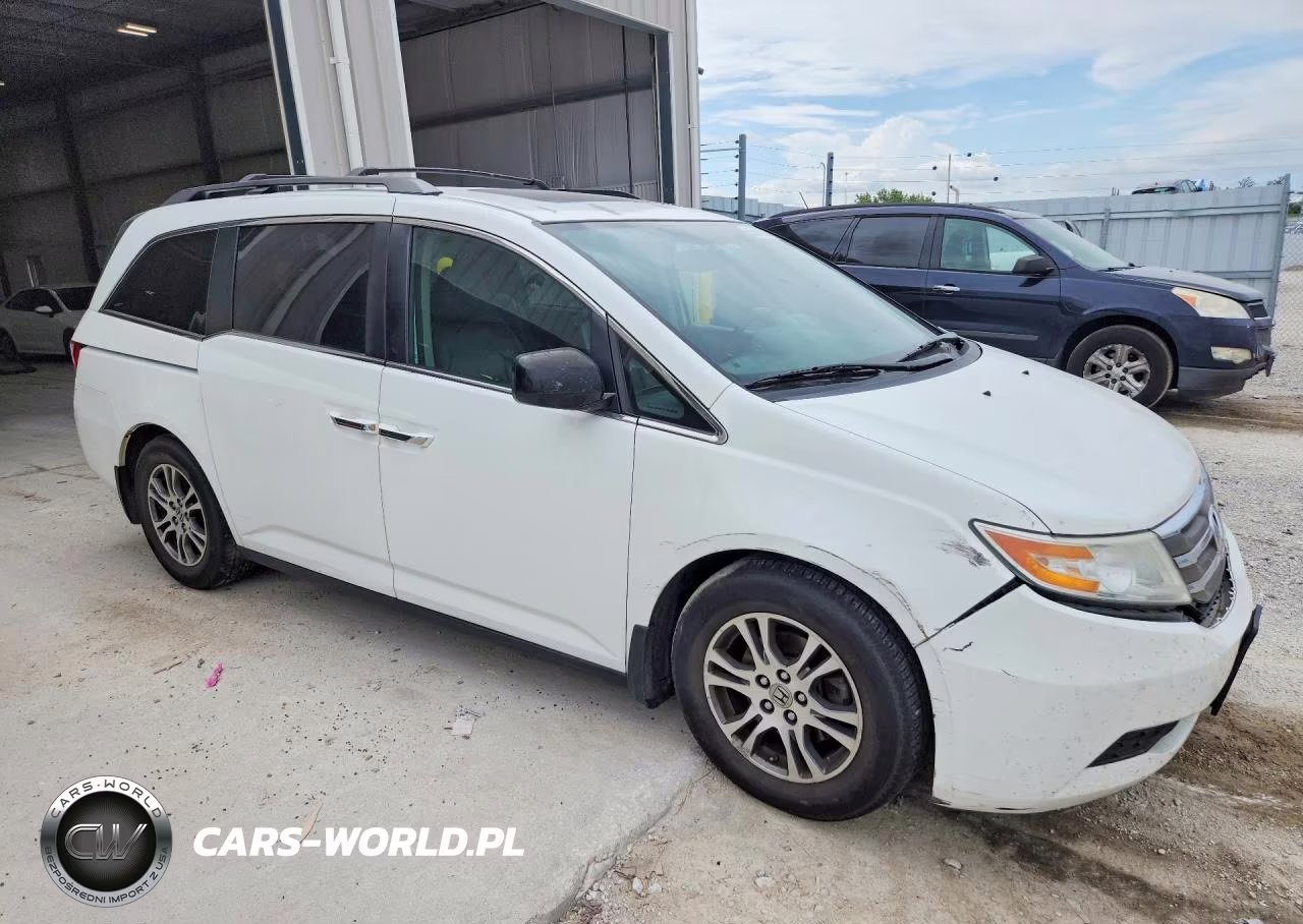2013 Honda Odyssey Exl VIN:5FNRL5H68DB053461 - 4