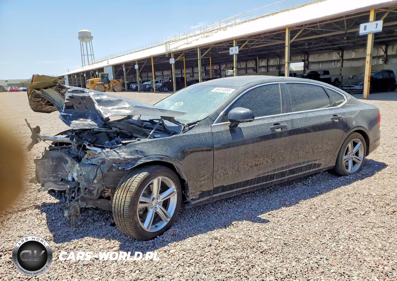 2018 Volvo S90 T5 Momentum – zdjęcie 1 z 12