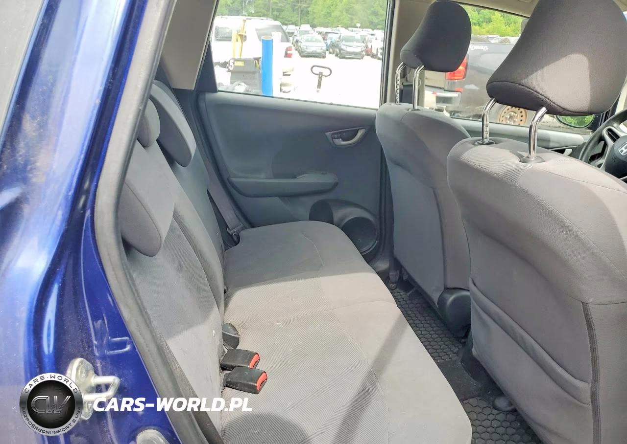 2012 Honda Fit VIN:JHMGE8H38CC014419 - 10