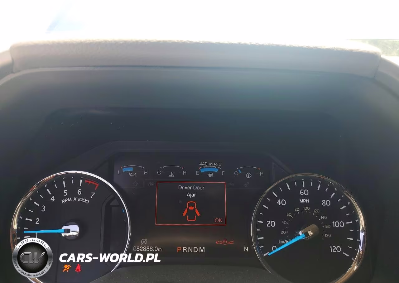 2019 Ford Expedition Xlt VIN:1FMJU1HT2KEA78939 - 9