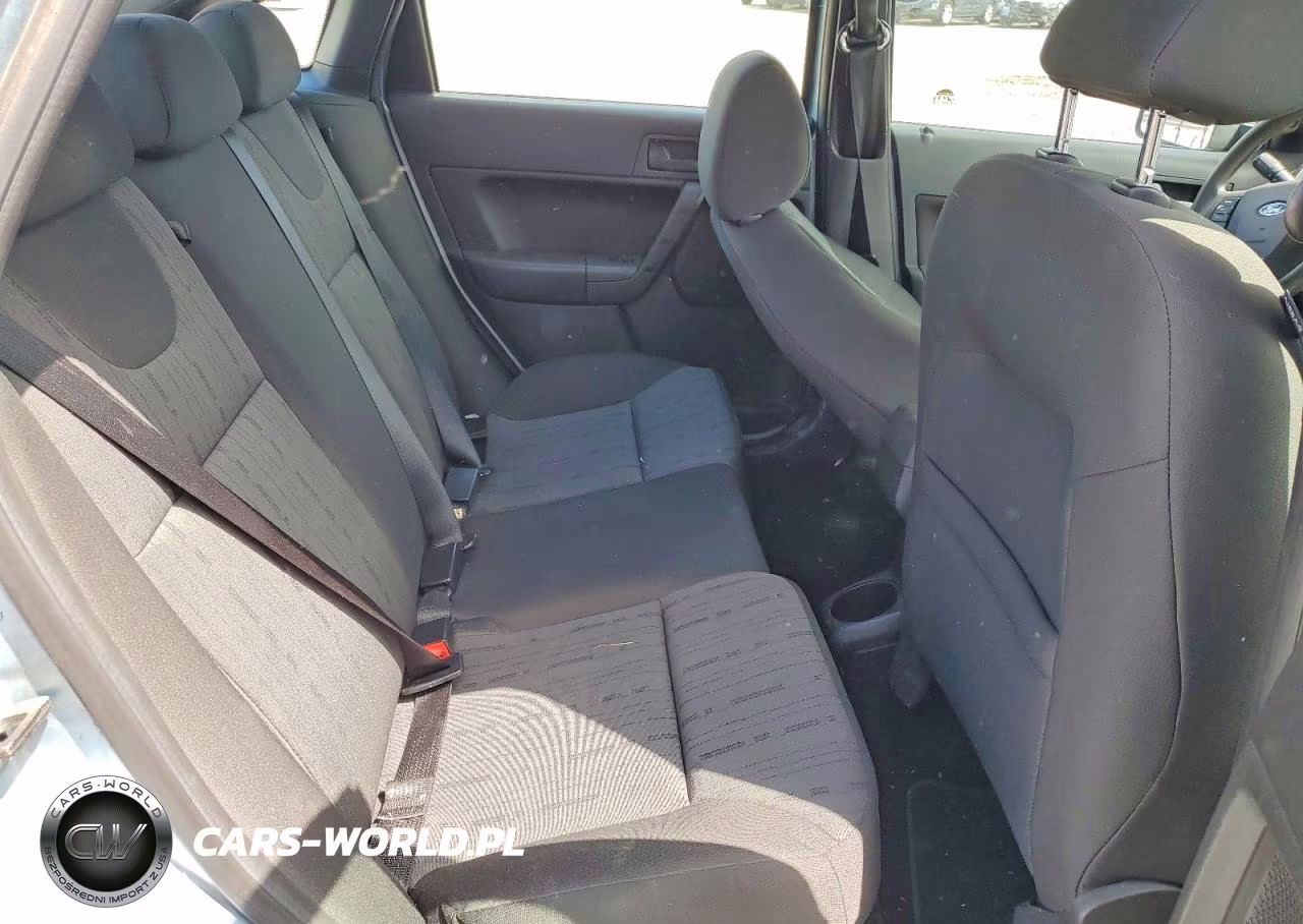2009 Ford Focus Se VIN:1FAHP35N49W226983 - 10