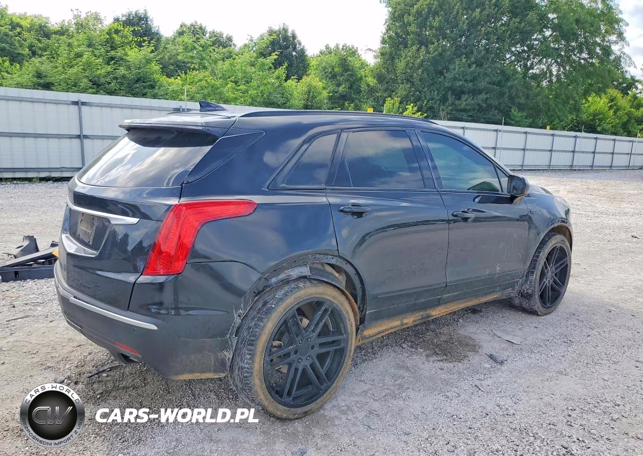 2018 Cadillac Xt5 Luxury VIN:1GYKNCRS8JZ223149 - 3