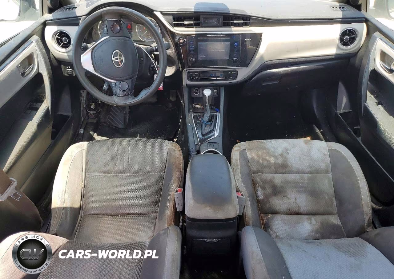 2017 Toyota Corolla Le VIN:5YFBURHE2HP676095 - 8