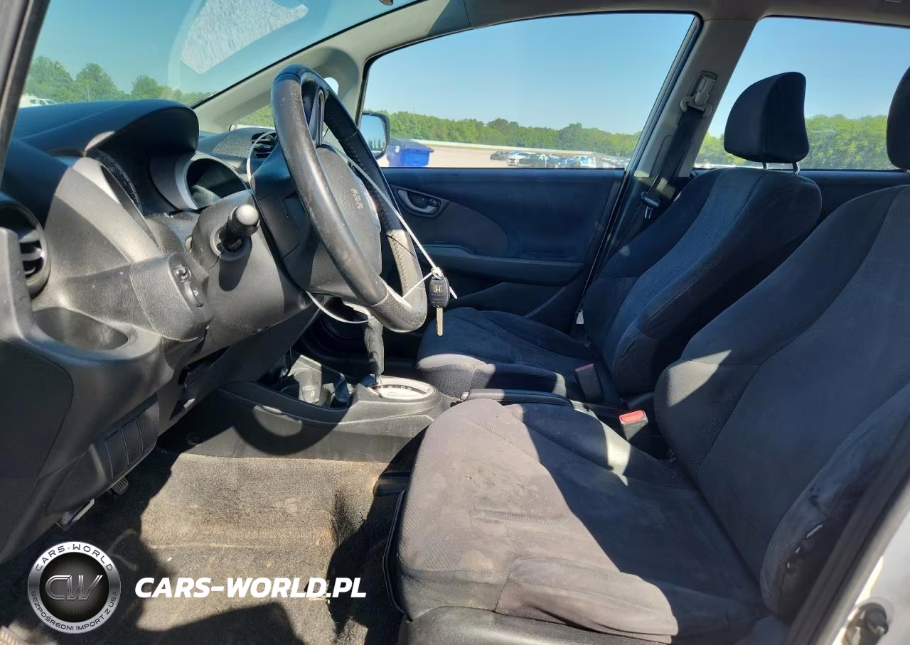 2009 Honda Fit Sport VIN:JHMGE88469S037379 - 7