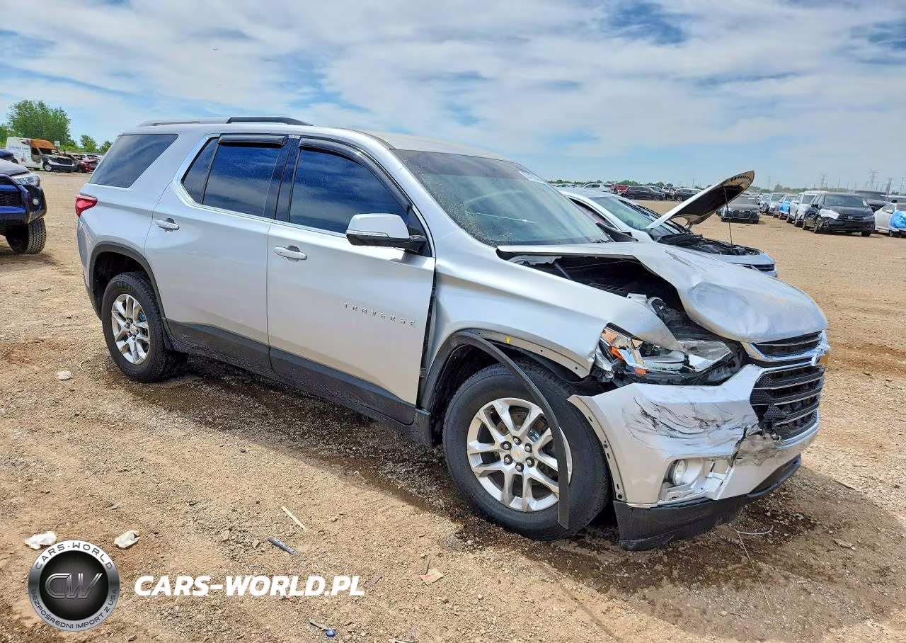 2018 Chevrolet Traverse Lt VIN:1GNEVGKW7JJ181120 - 4