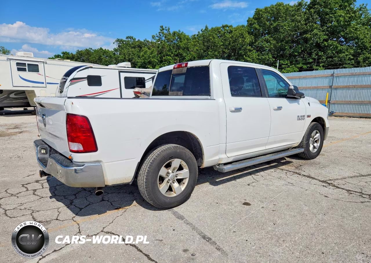 2015 Ram 1500 Slt VIN:1C6RR6LT7FS559393 - 3
