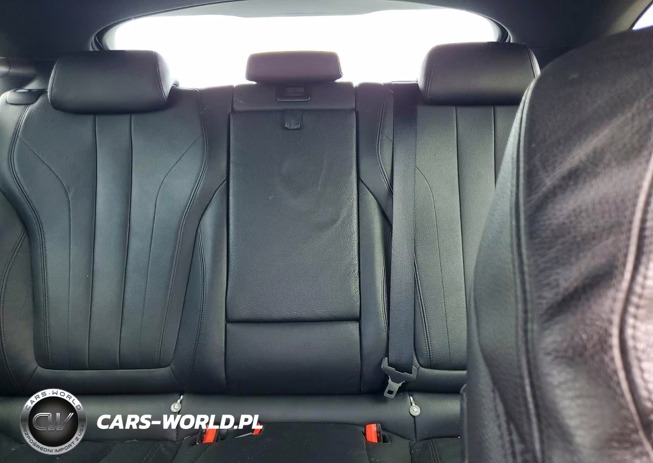 2017 BMW X6 xDrive50I VIN:5UXKU6C32H0S99670 - 10