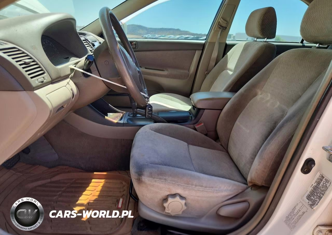 2003 Toyota Camry Le VIN:4T1BE32K53U128429 - 7