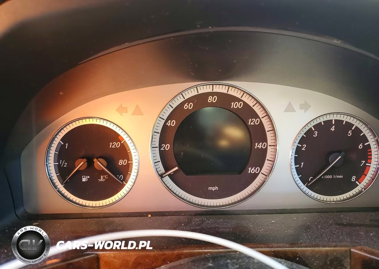 2010 Mercedes-Benz Glk 350 VIN:WDCGG5GBXAF421067 - 9
