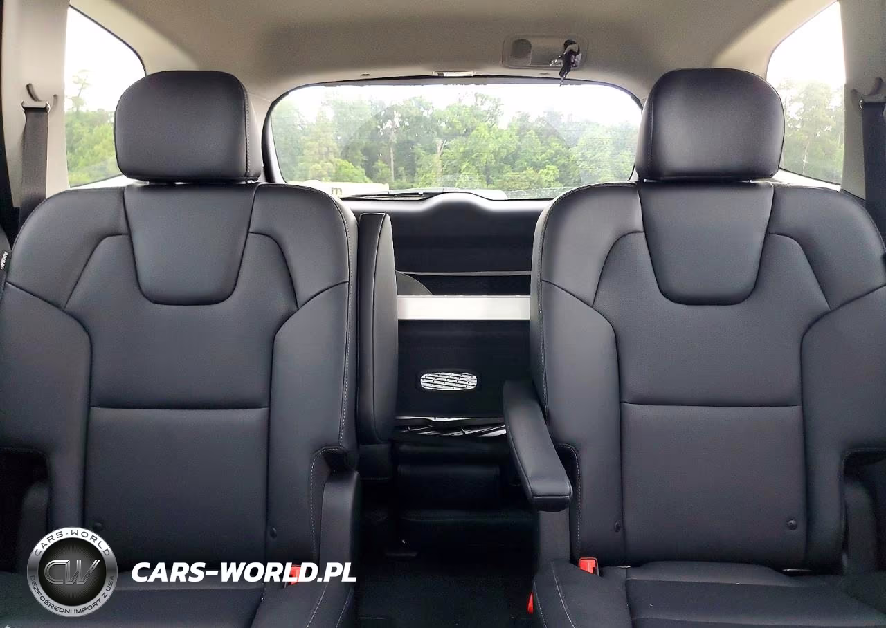 2025 Kia Telluride S VIN:5XYP64GCXSG702926 - 10