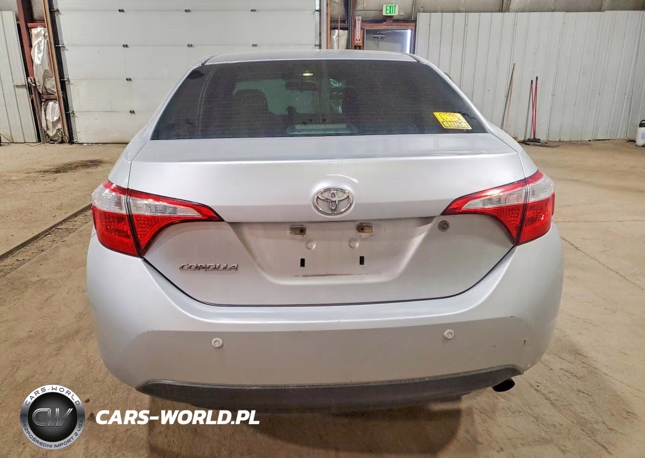 2015 Toyota Corolla L VIN:5YFBURHE0FP312433 - 6