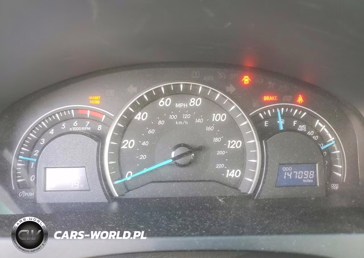 2014 Toyota Camry Le VIN:4T4BF1FK1ER428179 - 9
