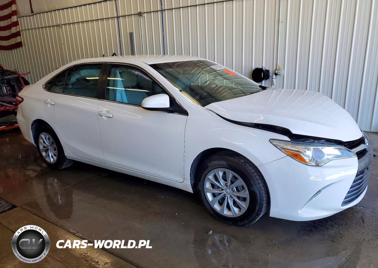 2015 Toyota Camry Le VIN:4T4BF1FK6FR485429 - 4