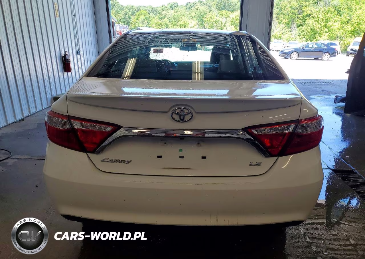 2015 Toyota Camry Le VIN:4T4BF1FK6FR485429 - 6