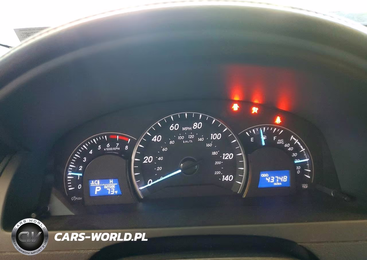 2015 Toyota Camry Le VIN:4T4BF1FK6FR485429 - 9