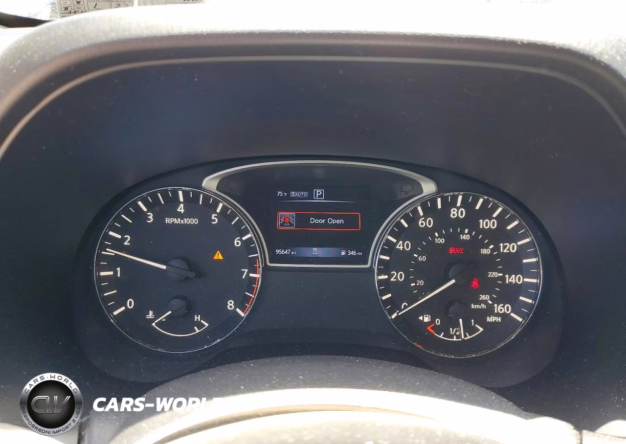 2018 Nissan Pathfinder Sv VIN:5N1DR2MM7JC607279 - 9