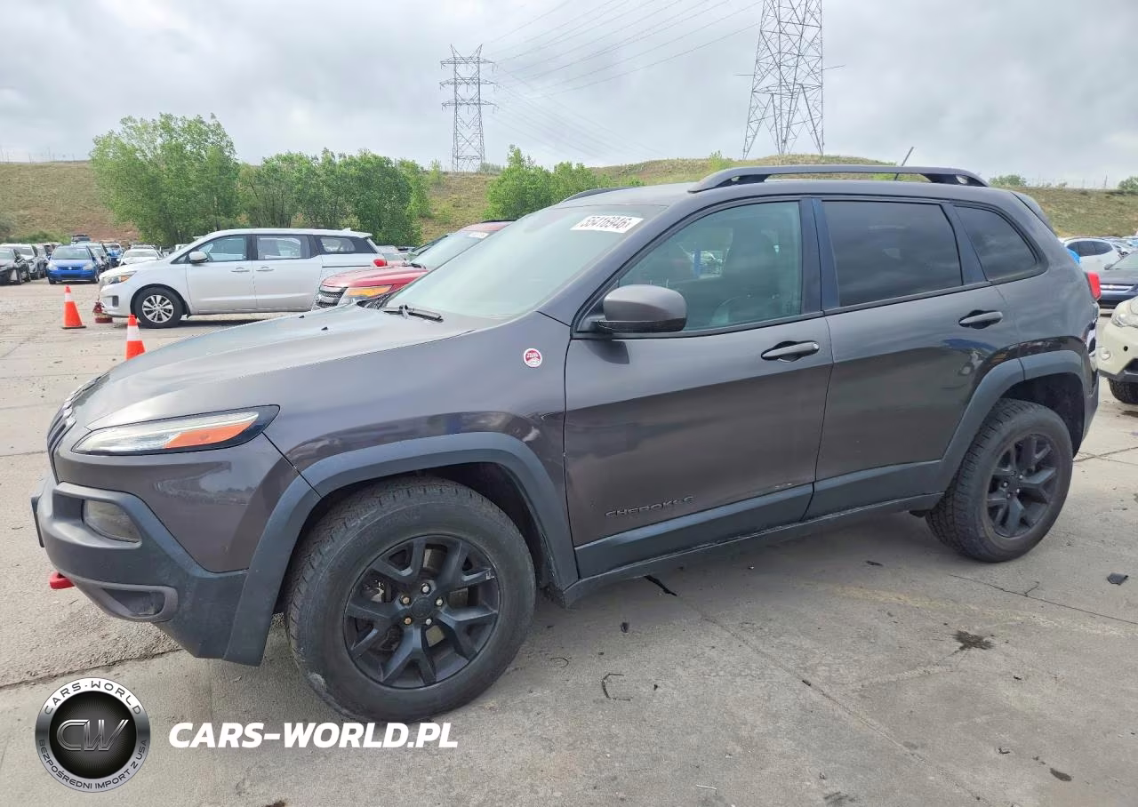 2015 Jeep Cherokee Trailhawk – zdjęcie 1 z 13
