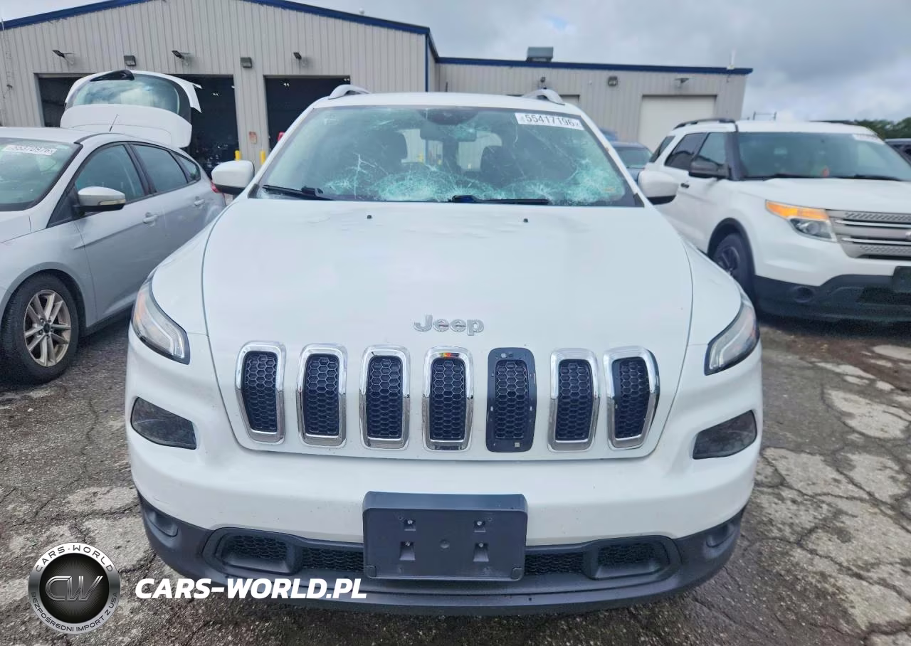 2016 Jeep Cherokee Latitude VIN:1C4PJMCS5GW299525 - 5