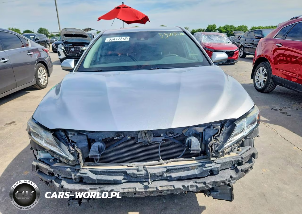 2019 Toyota Camry Le VIN:4T1B11HK1KU166214 - 5